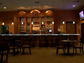 Chautauqua Suites Hotel & Expo Center - Image 4