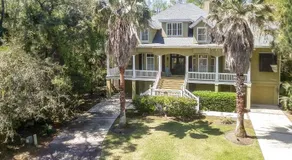 10 Dove Street Holiday Home - Image 2