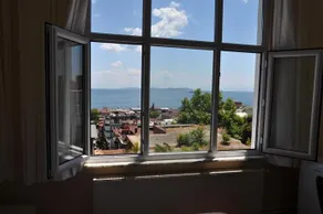 Rota 2nd Floor guesthouse - Image 3