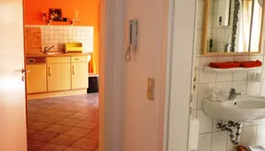 Ferienwohnung & Apartment Am Steinbrunnen - Image 4