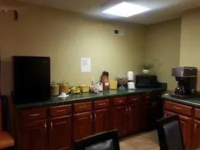 Magnolia Inn - Image 2