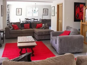 Holiday Home Route des Grands Vignobles - Image 3