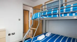 City Centre Apartment With Panoramic View - Image 5