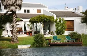 Cape Town Lake House B&B - Image 2