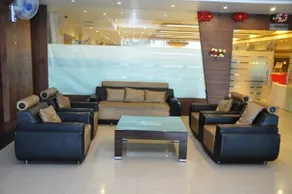 Hotel Kimaya - Image 2
