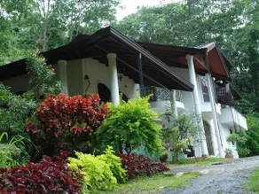 Riverside Holiday Bungalow - Image 5