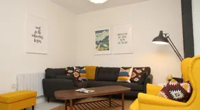East Bridge Apartments - Image 3