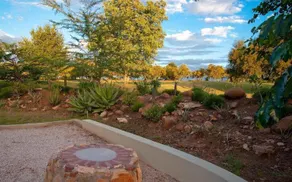 Impisi Accommodation - Image 4