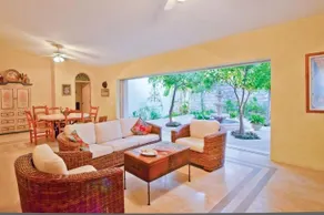 Villa De La Playa - Image 3