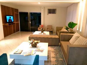 Armani Hotel - Image 1