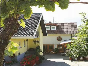 Weingut & Straußwirtschaft Vogel - Image 2