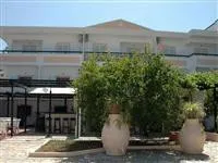 Niki Apartments - Image 2