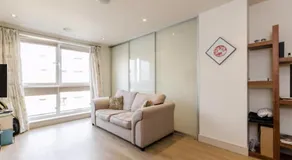 Chelsea - Executive Apartment - Image 4