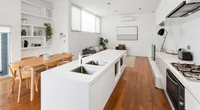 Cogens Two Bedroom Townhouse - Image 4