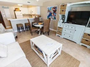 Pelican Isle 212 - Image 2