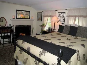 Crook Jaw Inn - Image 3