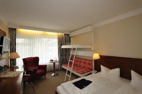 Hotel Atlantis - Image 3