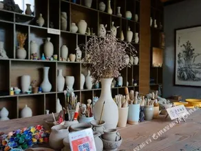 He Du Li Rice Paddy Hotel - Image 3