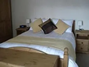 Homeleigh Bed & Breakfast - Image 5
