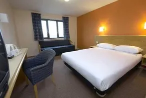 Travelodge Beckington - Image 2
