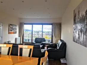 5 Bedroom Central Penthouse Apartment - Image 3