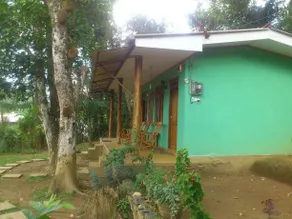 Aurora Holiday Bungalow - Image 2
