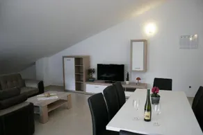 Apartments Maslina - Image 2