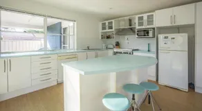 Conley Ave 8 Pet Friendly - OUTSIDE Only - Image 3