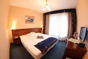 Adriano Spa - Image 2