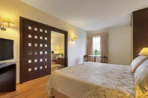 Ibis Styles Curitiba Santa Felicidade (ex.Nacional Inn Curitiba Santa Felicidade) - Image 3