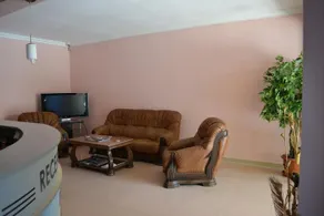 Phoenix Family Hotel - Image 4