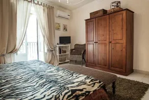 Trip Rooms - Image 4