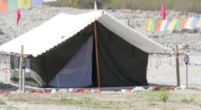 The Junky Yard Camps - Image 2