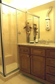 Rio Guesthouse (Marta's Guest House) - Image 2