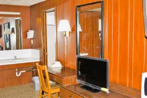 Koch Motel - Image 4