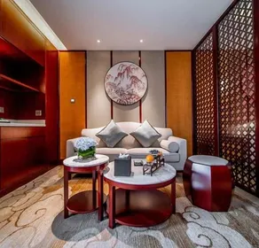 Yunzhen Jinling Acrobatic Hotel - Image 1
