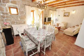 Rustikana Holiday Home - Image 4