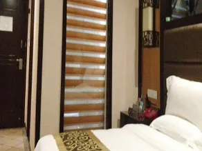 Sun Island Hotel Yibin - Image 5
