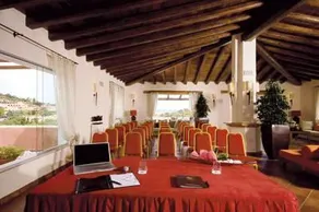 COLONNA PEVERO HOTEL - Image 4