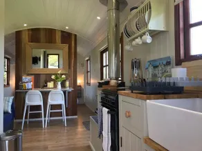 West Park Shepherds Hut Bude Cornwall - Image 2