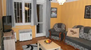 Highland Apartment - Image 3