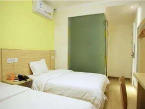 7 Days Inn Wuhan Jiangxia Zhifang Train Station - Image 5