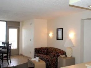 Silver Beach Club - Image 4