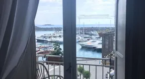La Racia - Image 2