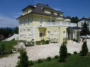 Hotel s' Schlössl im Park - Image 1