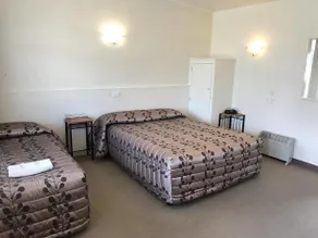 Alpine Motel - Image 3
