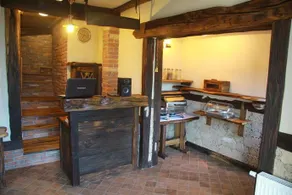 Golden Lakes Rooms - Image 2