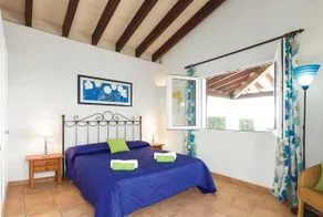Matisse Sant Lluis - Image 4