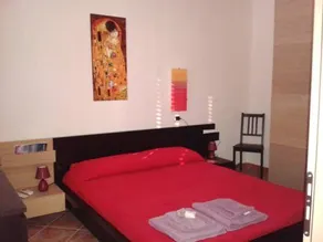 Regina Isabella Rooms - Image 4