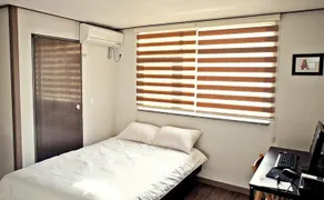 2NVILLE GUEST HOUSE - Image 2